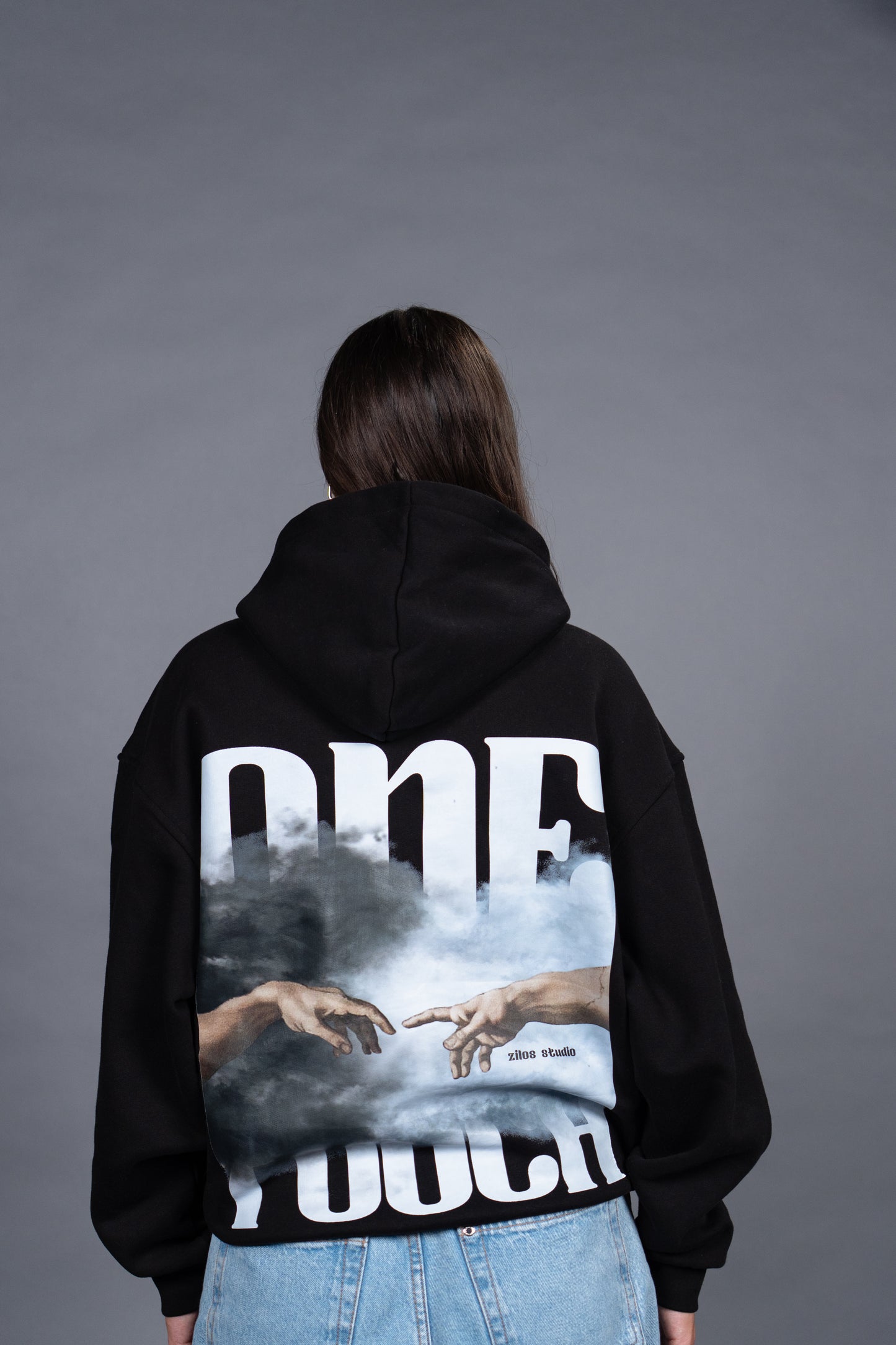 'ONE TOUCH' HOODIE BLACK